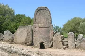 Tomba dei giganti ad Arzachena
