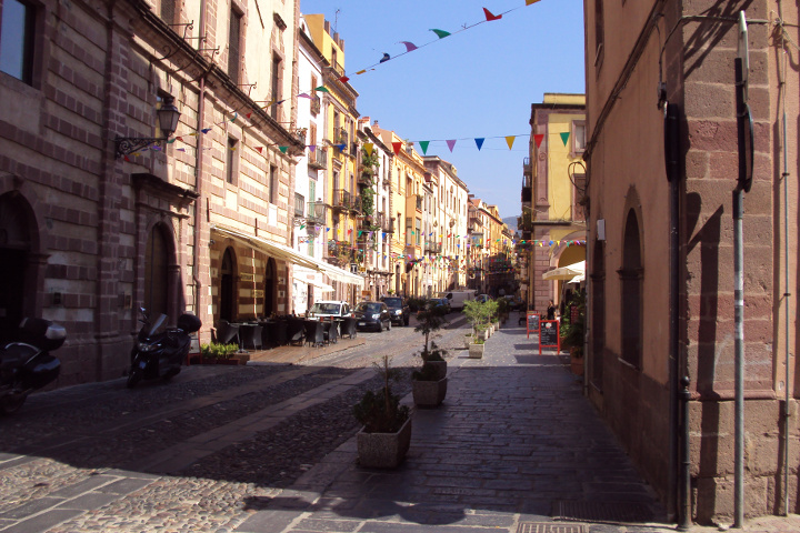 Bosa, narrow streets