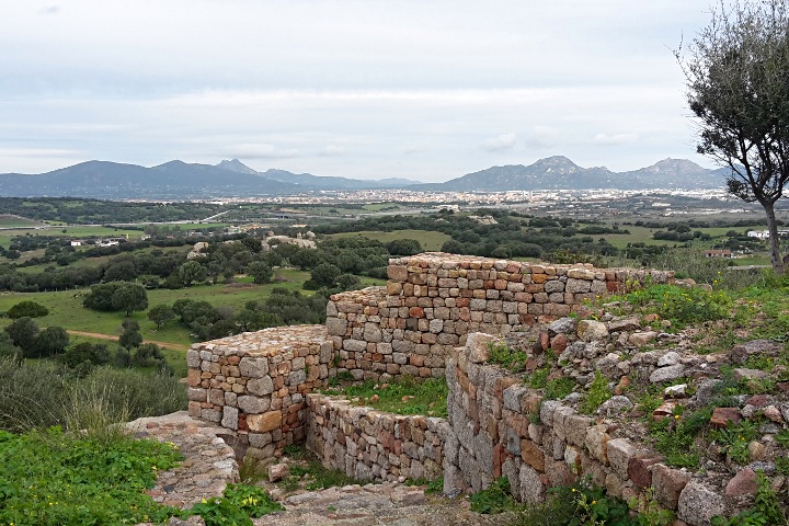 Accesso e vista su Olbia