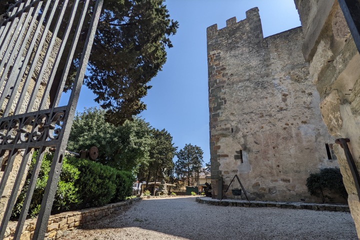 Torre Angolare