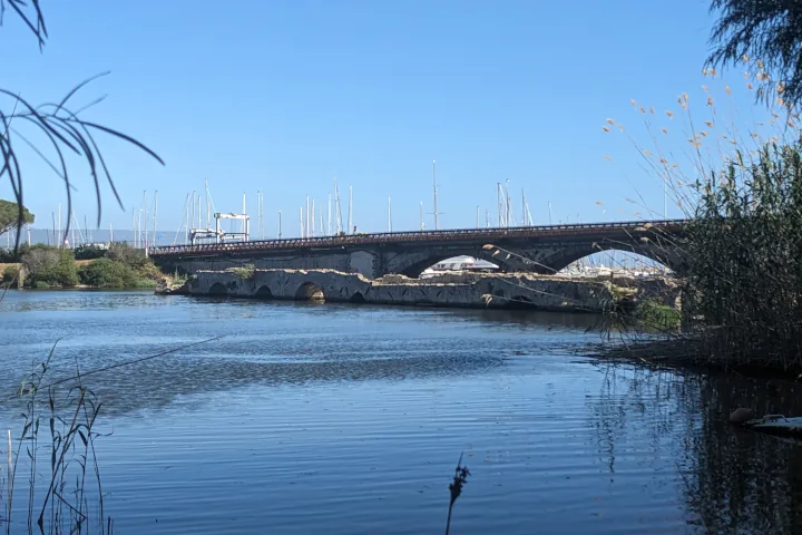 Ancient and modern bridge