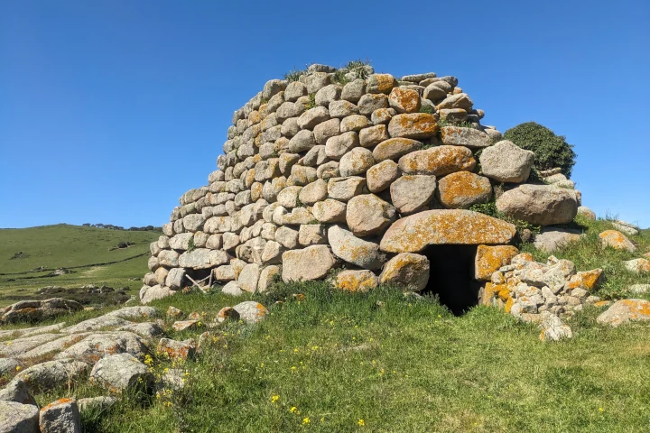 In front of the Nuraghe Izzana